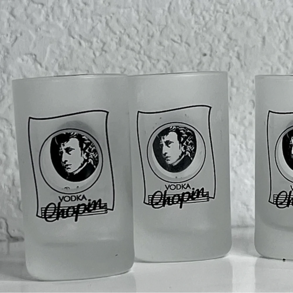 Chopin Vodka Shot Glasses Frosted Set of 4  Rare  Vintage